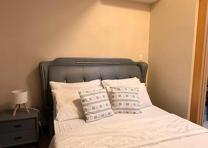 Uptown Parksuites Tower 1 Aparthotel Manila
